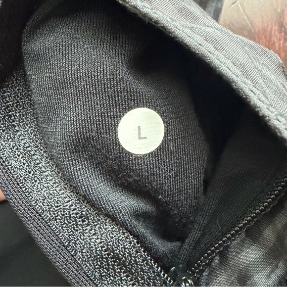 Lululemon Men's Run Response Black Shorts Size Large Checkered Gym Active Lined - Picture 9 of 9